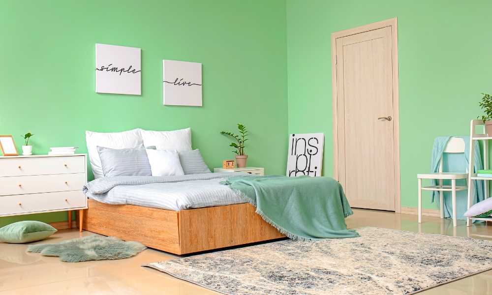 Add a Green Feature Wall To The Bedroom