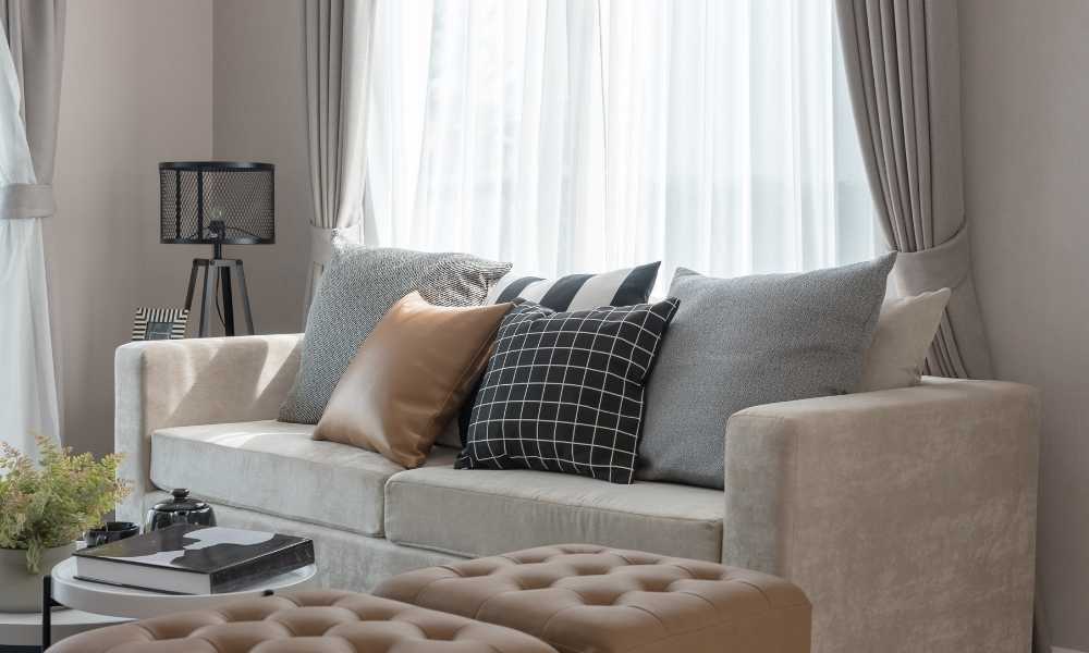 Decorate With Warm Neutrals For A Cozy Feel In Living Room