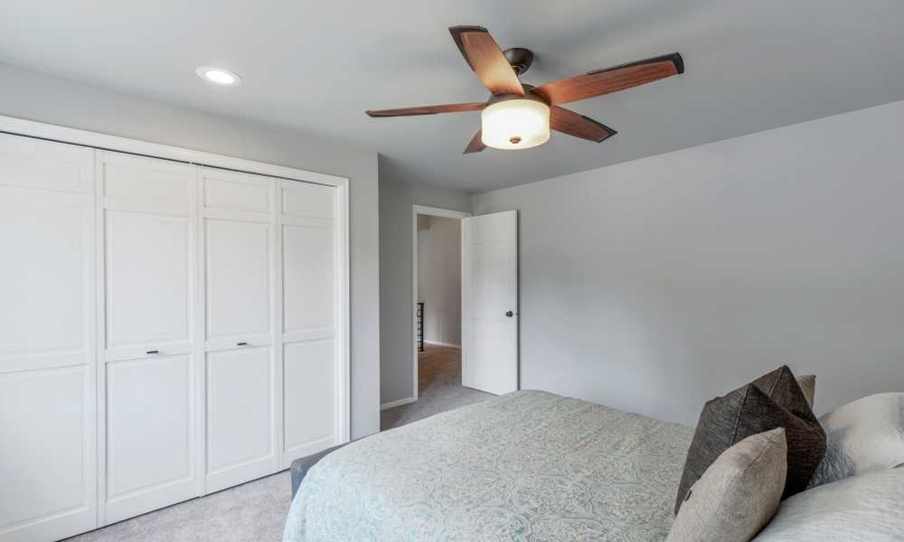 Add Lighting To The Ceiling Fan In The Bedroom