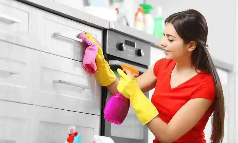 How To Clean Kitchen Cabinet Hardware